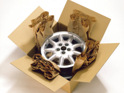 PadPak_application_cross_automotive.jpg